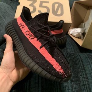 Yeezy 350 v2